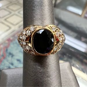 18k Yellow Gold Diamond & Sapphire Ring